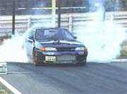 nissan_skyline_gtr_r32_vs_nissan_300zx_video.racing.hu.mpeg