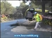 lucky-fool-escapes-rally-accident_video.racing.hu.wmv