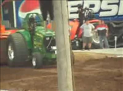 traktor_suly_video.racing.hu.avi