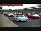 world_record_964_ferrari_cars_parade_around_silverstone_f1_circuit_video.racing.hu.mp4